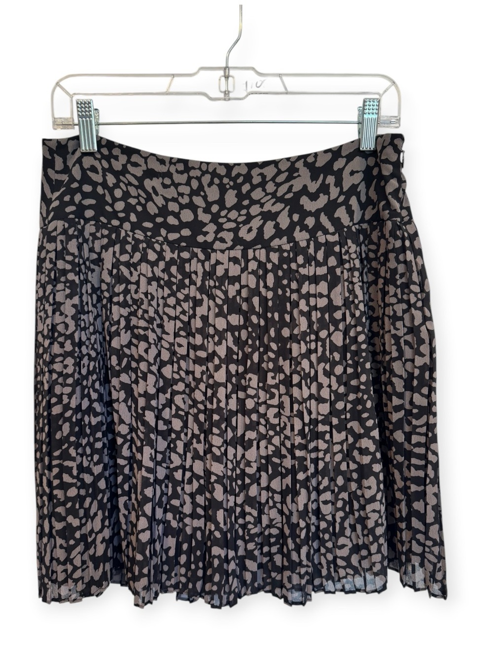 Ann Taylor LOFT Pleated Printed Skirt Black & Gray Leopard Print Size 2